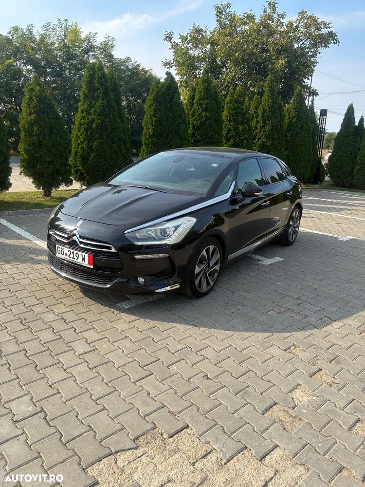 Citroën DS5 HDi 165 Aut. SportChic - 8