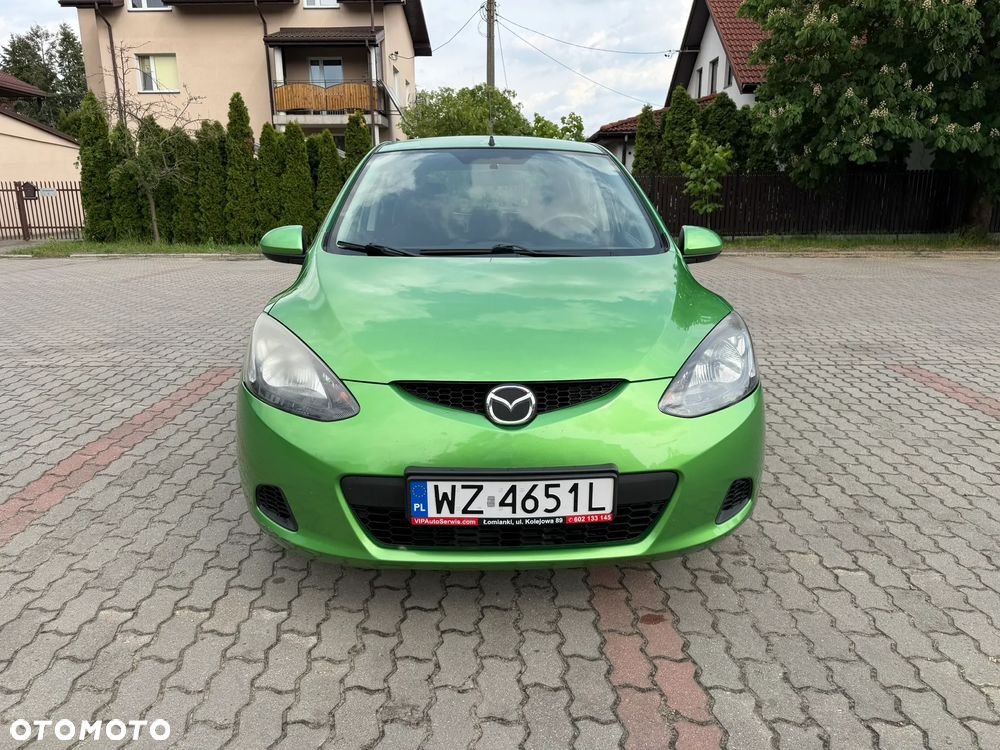 Mazda 2 - 6