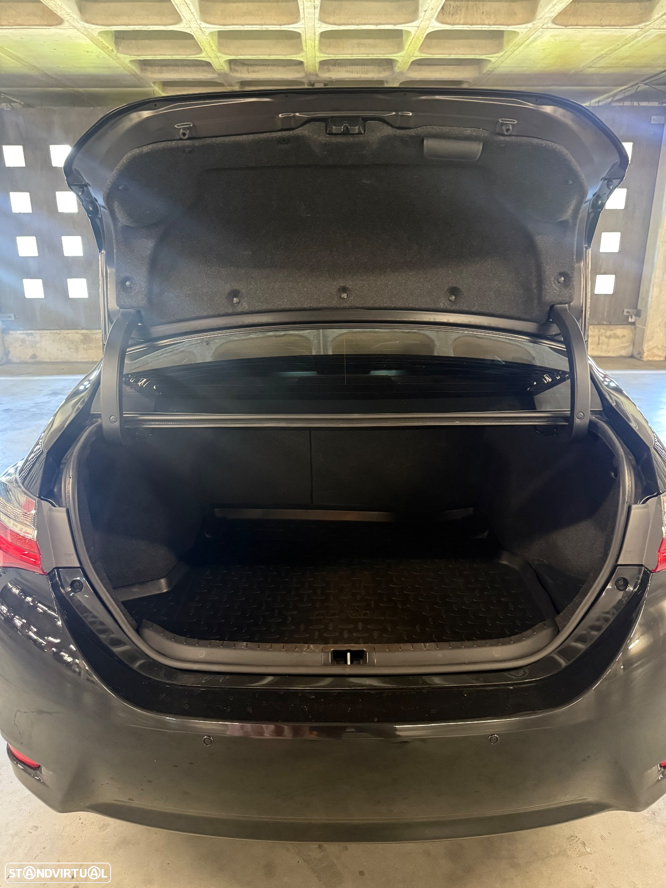 Toyota Corolla 1.4 D-4D Exclusive - 5