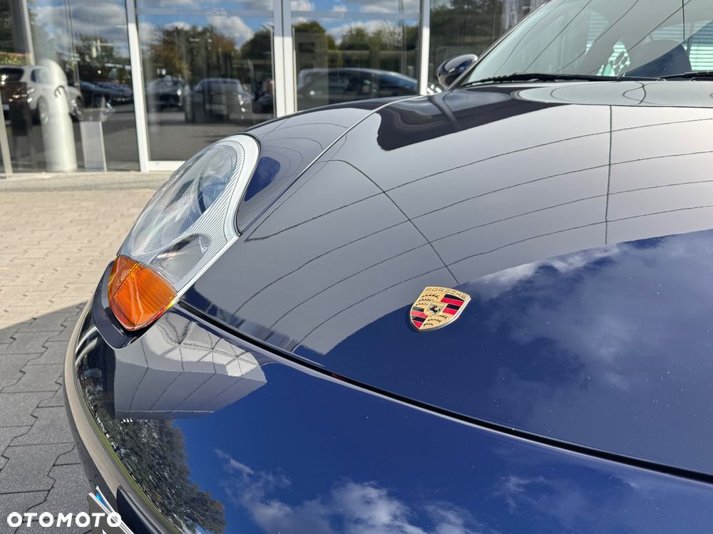 Porsche 911 - 16