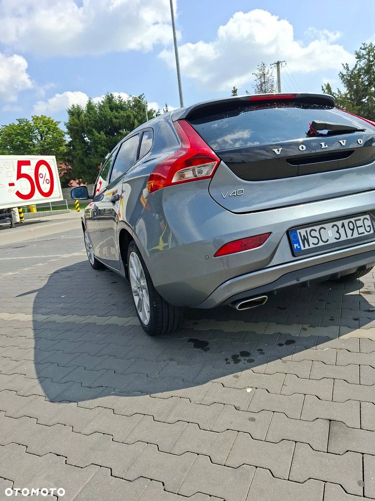 Volvo V40 D2 Momentum - 5