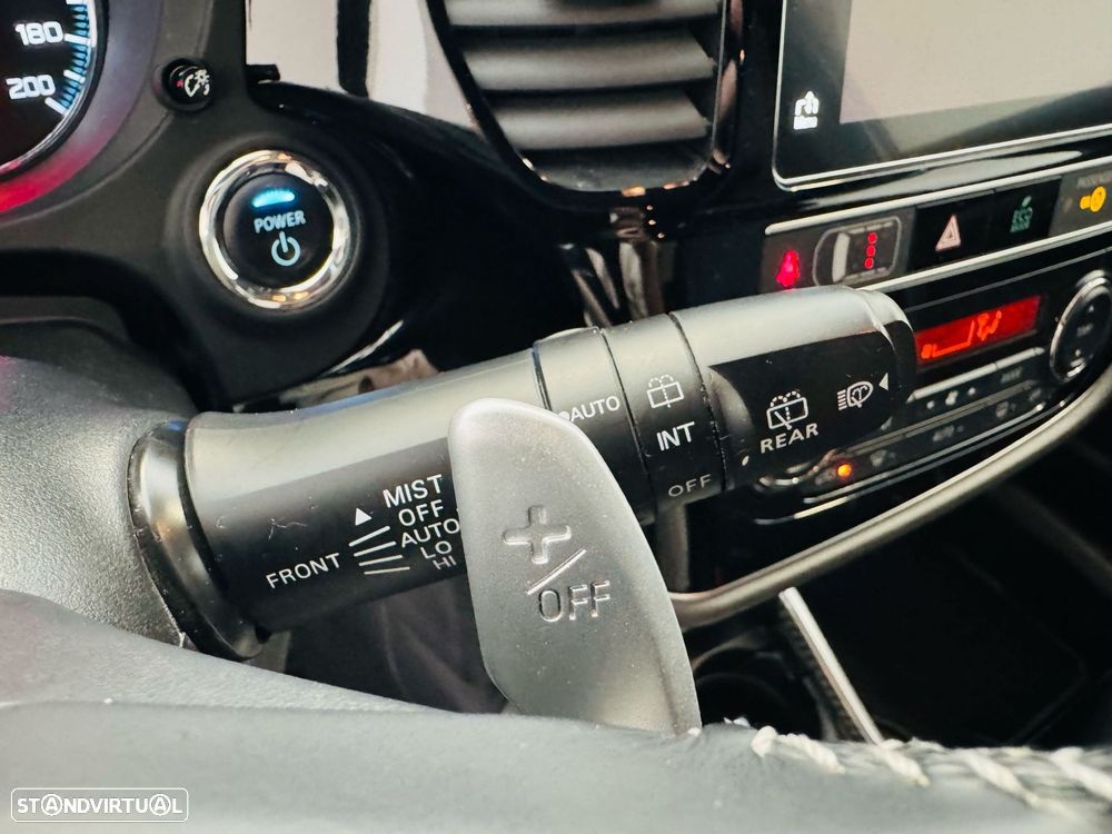 Mitsubishi Outlander 2.4 Instyle - 21