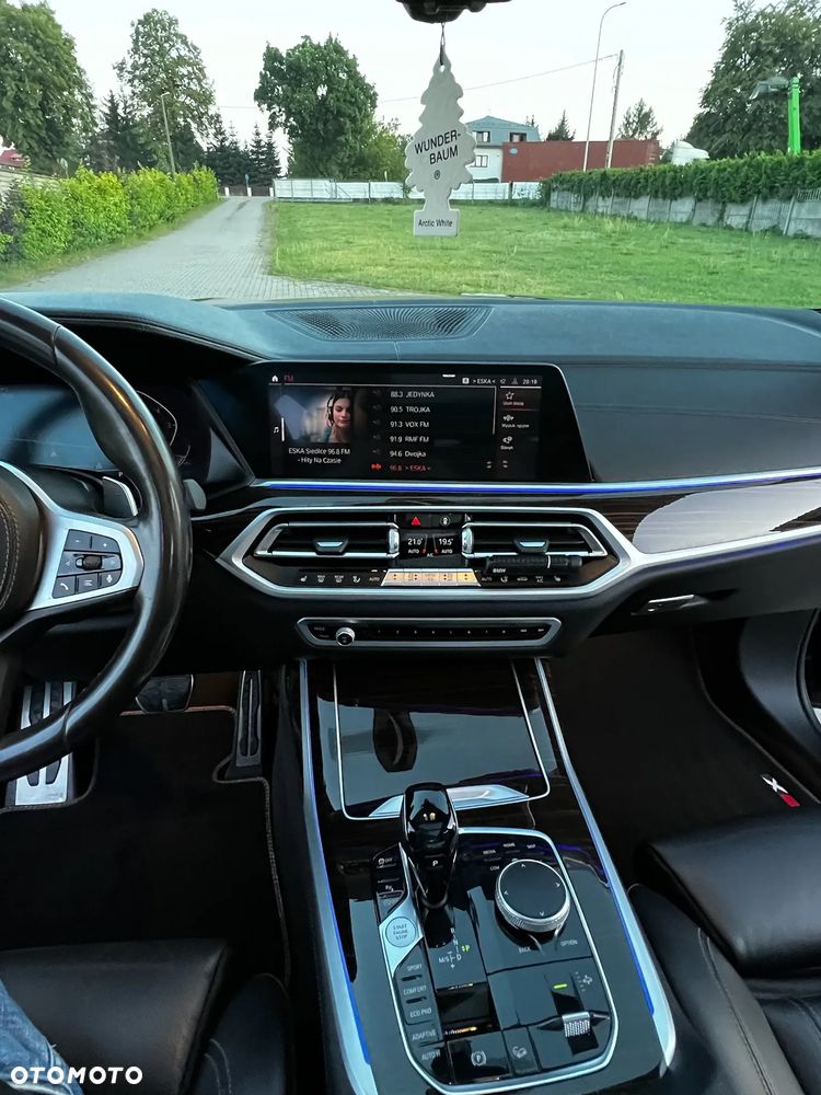 BMW X7 xDrive40i - 13