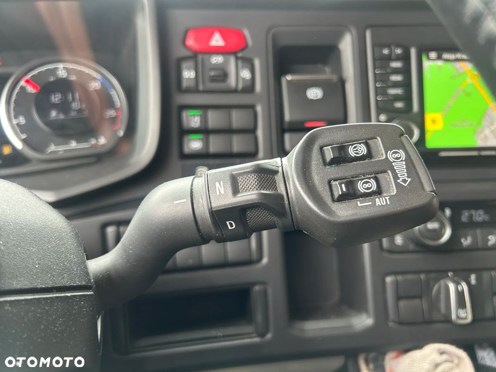 Scania S450 RETARDER / LED / NAWIGACJA / WIRTUALNE ZEGARY / 2 ZBIORNIKI PALIWOWE / LODÓWKA / PRZEBIEG 756 TYS. KM / SCANIA z POLSKIEGO SALONU / 2020 ROK !! - 6