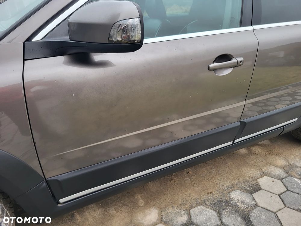 Volvo XC 70 2.4D AWD Summum - 21