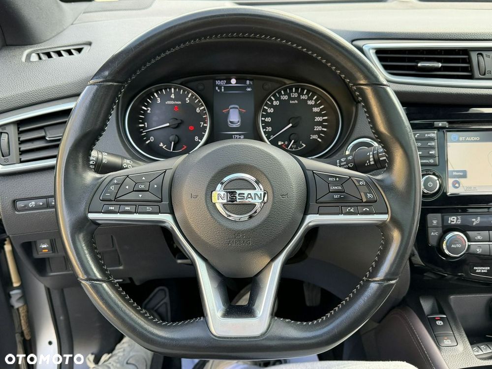 Nissan Qashqai 1.6 DIG-T Tekna+ - 17