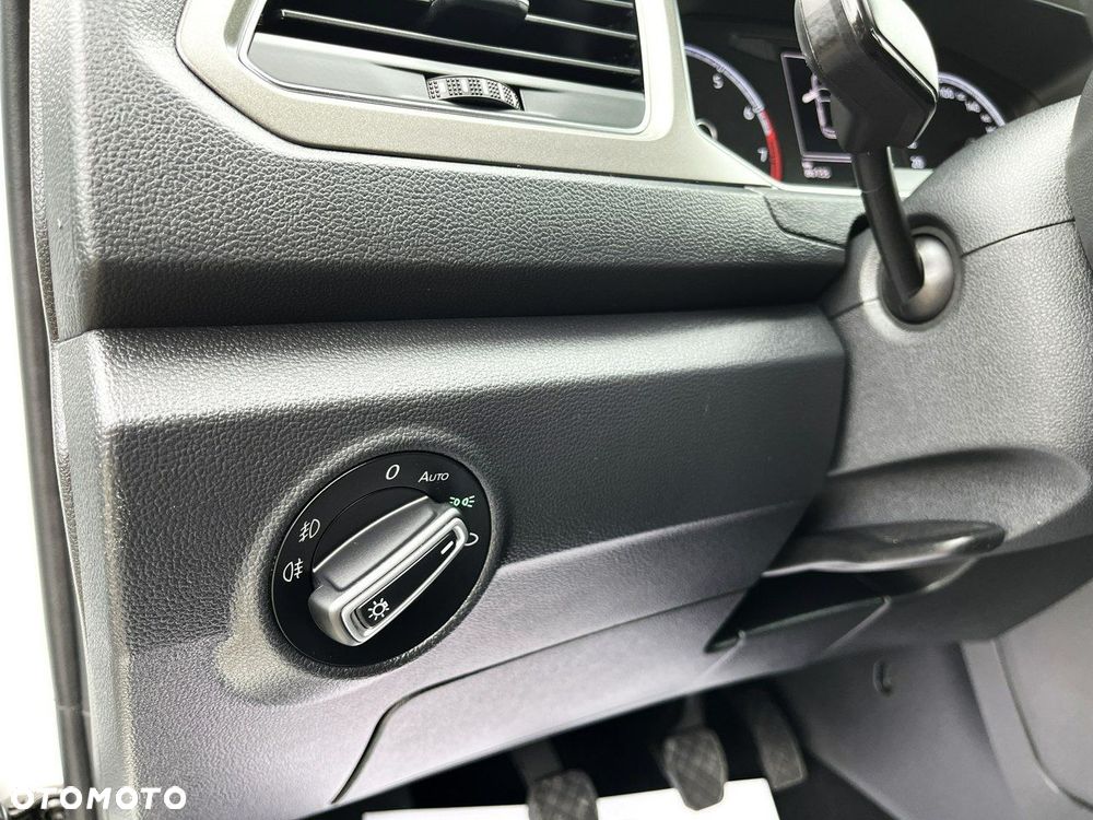 Volkswagen T-Roc 1.0 TSI Style - 31