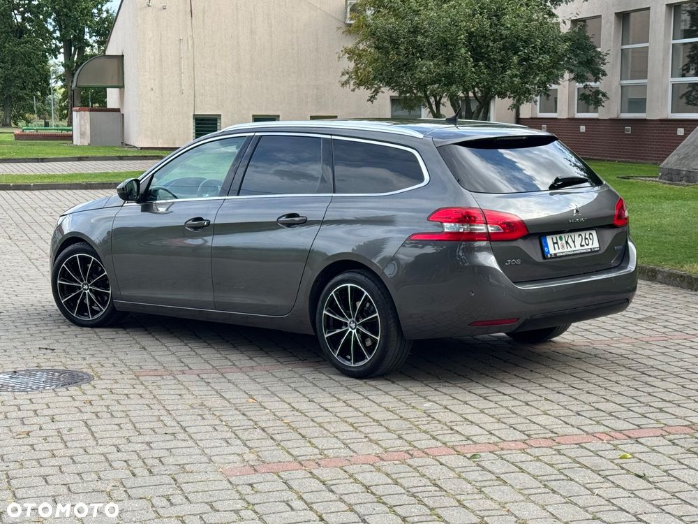 Peugeot 308 BlueHDi FAP 150 EAT6 Stop&Start Allure - 21