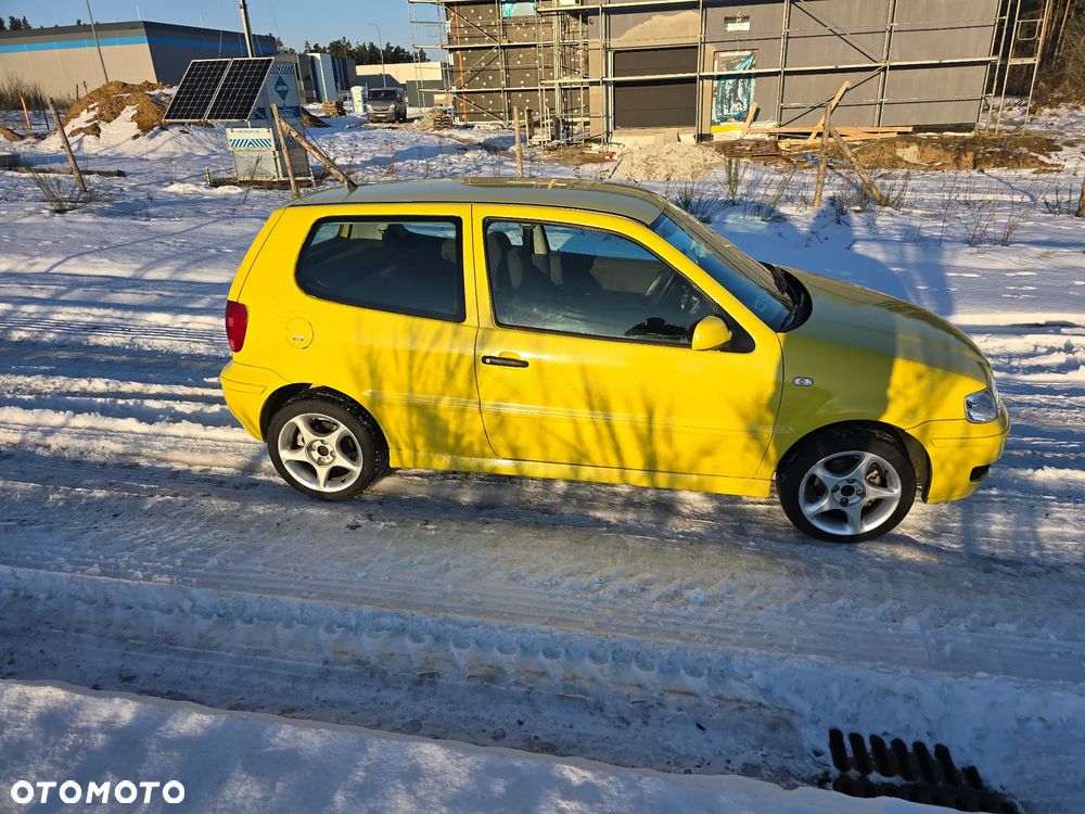 Volkswagen Polo 1.4 TDI Highline - 4