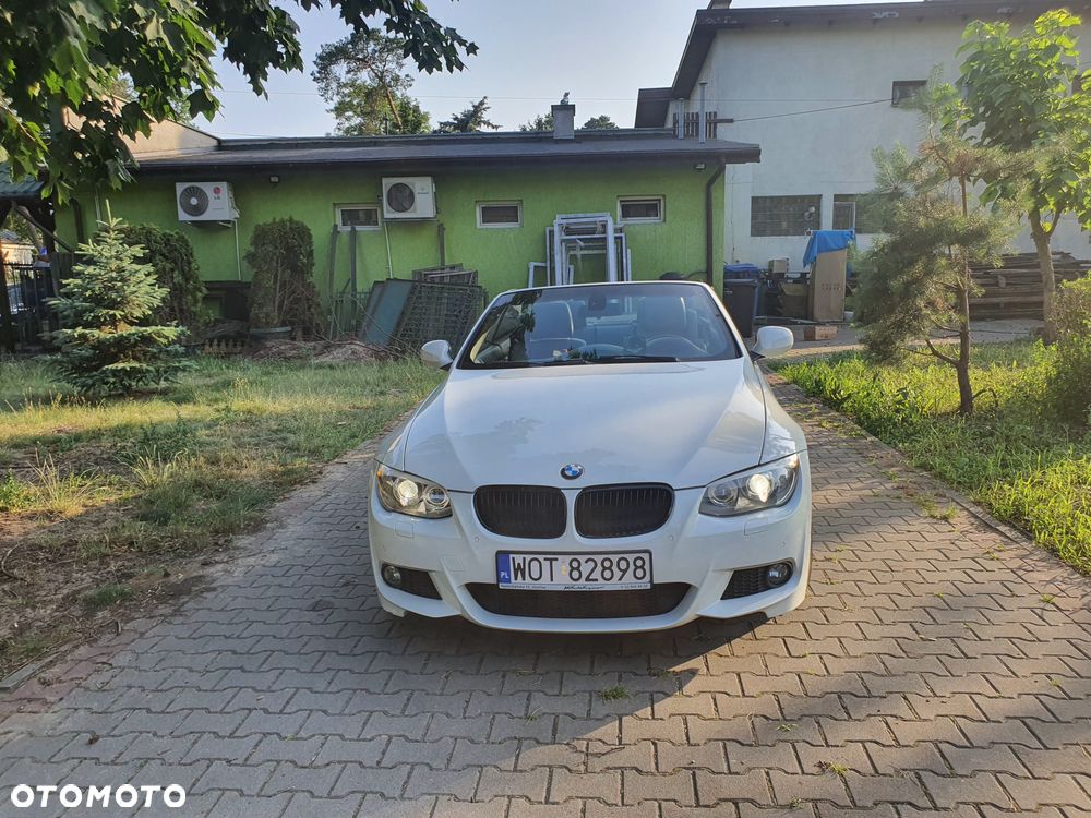 BMW Seria 3 335i - 29