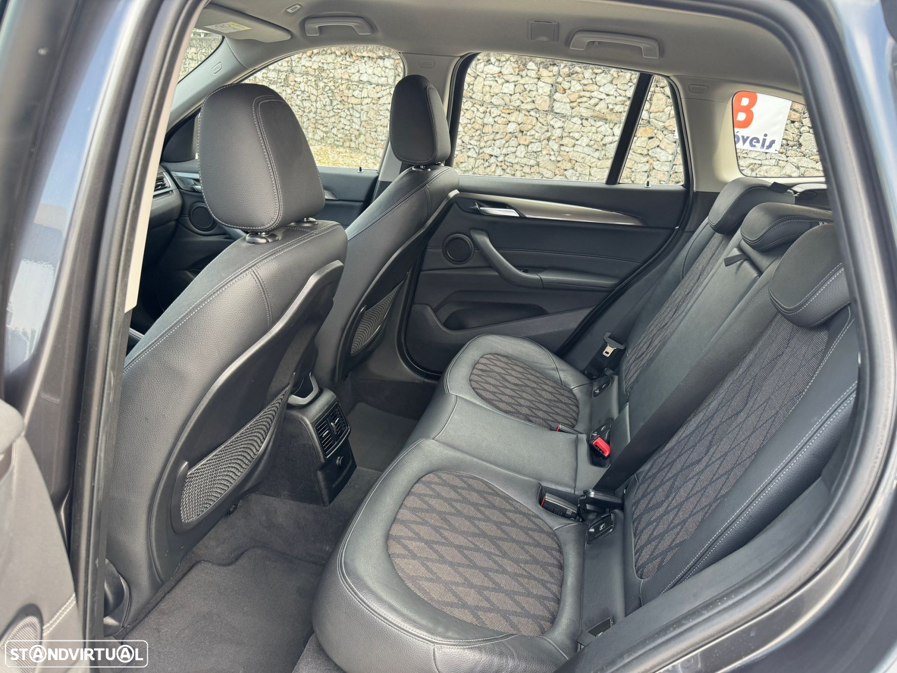 BMW X1 18 d sDrive xLine - 13