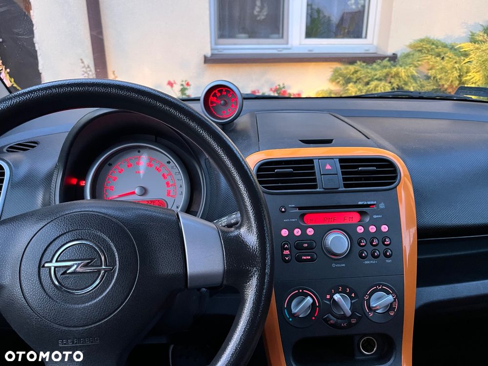 Opel Agila - 9