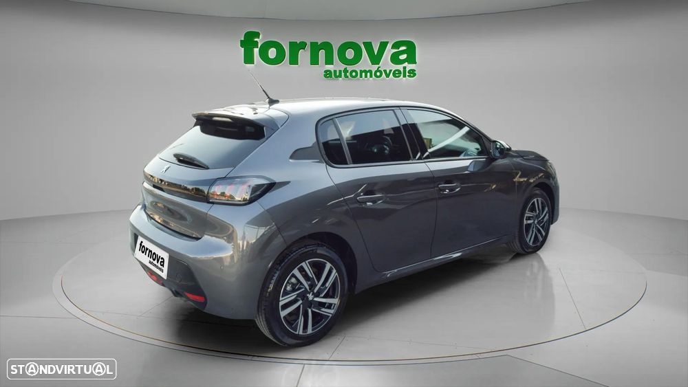 Peugeot 208 1.2 PureTech Allure Pack - 4