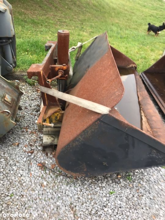 Łyżka wychylana do wózka widłowego - 3