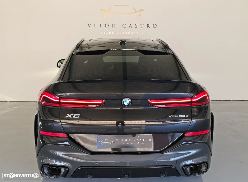 BMW X6 xDrive30d - 13