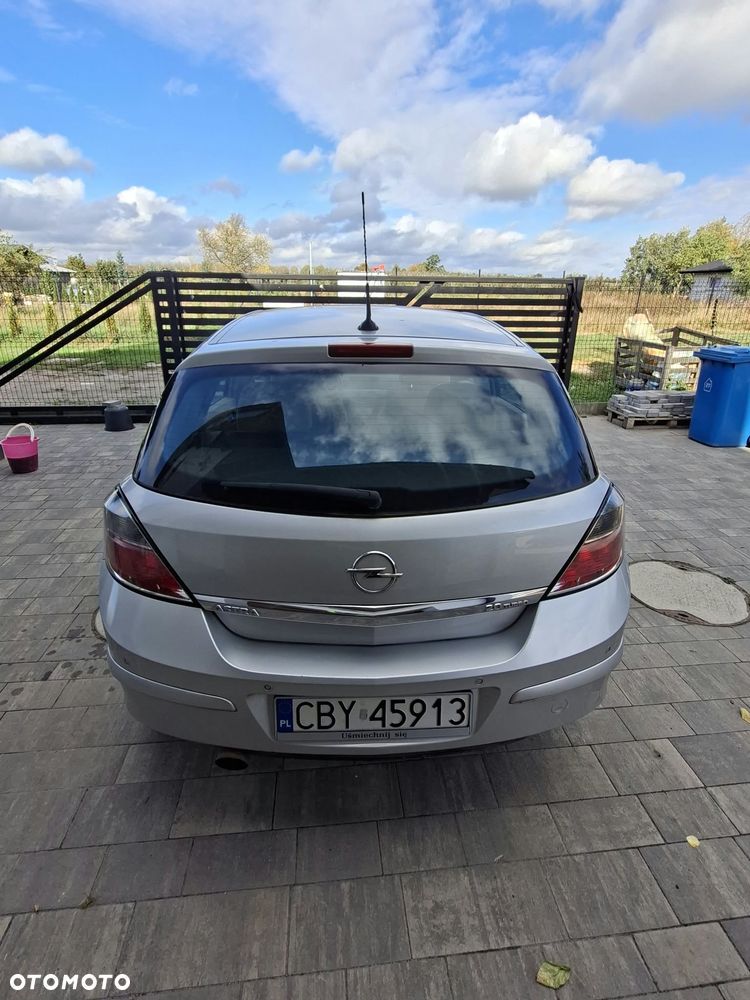Opel Astra - 23