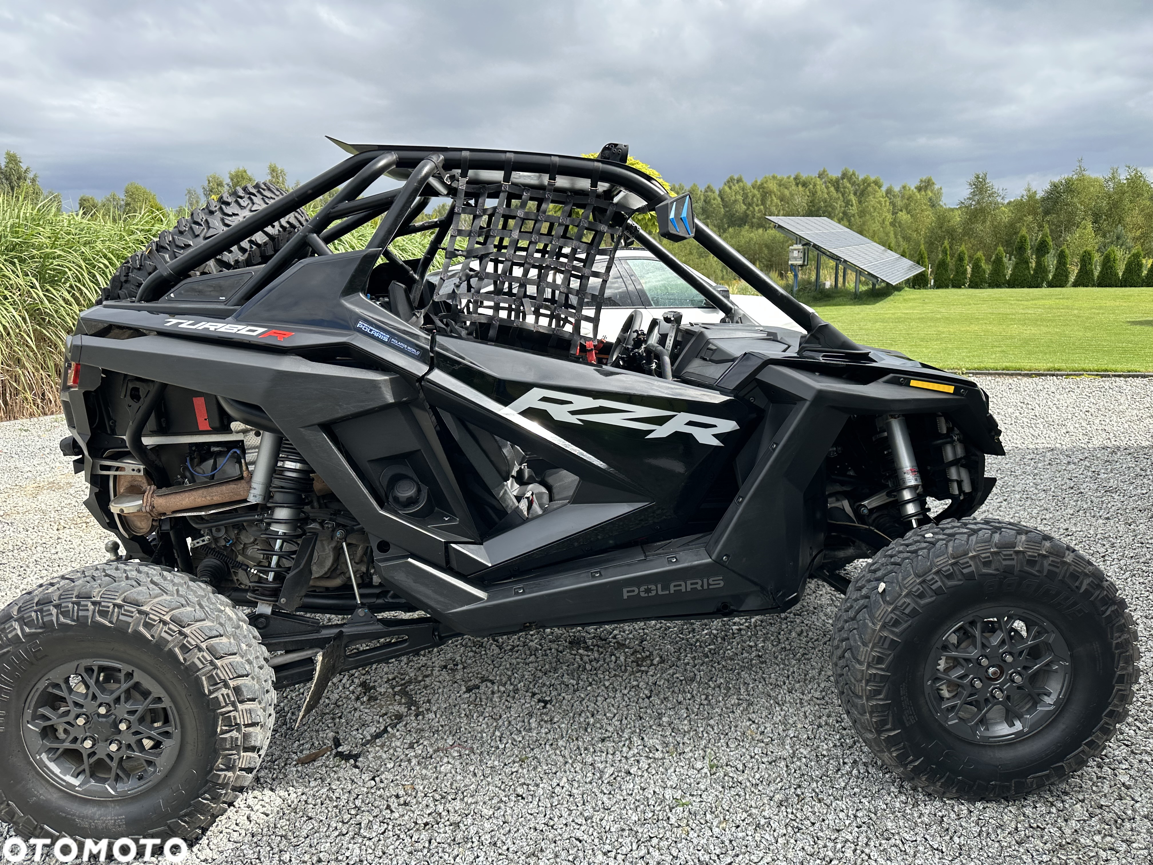 Polaris RZR - 9