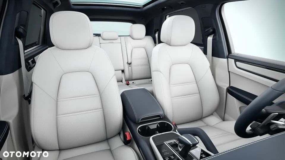 Porsche Cayenne Turbo GT - 6