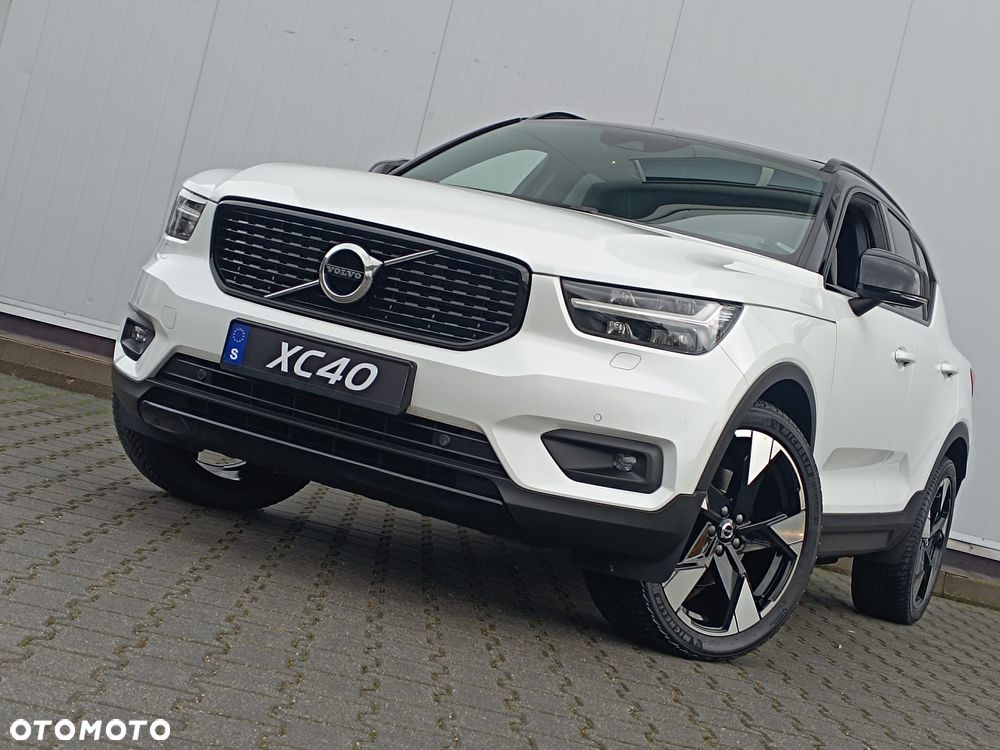 Volvo XC 40 T5 AWD R-Design - 1