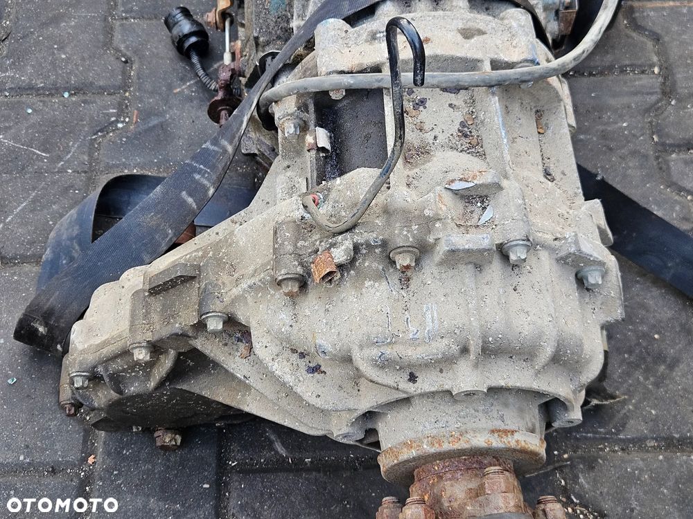 BMW X5 E53 4.6  skrzynia biegów automat automatyczna reduktor skrzyni biegów  7512587 5HP24 - 5