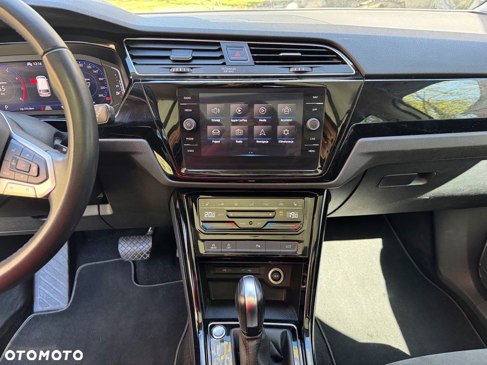 Volkswagen Touran 1.5 TSI EVO Highline DSG - 9