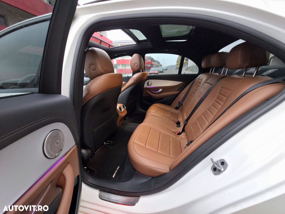 Mercedes-Benz E 220 d T 9G-TRONIC AMG Line - 11