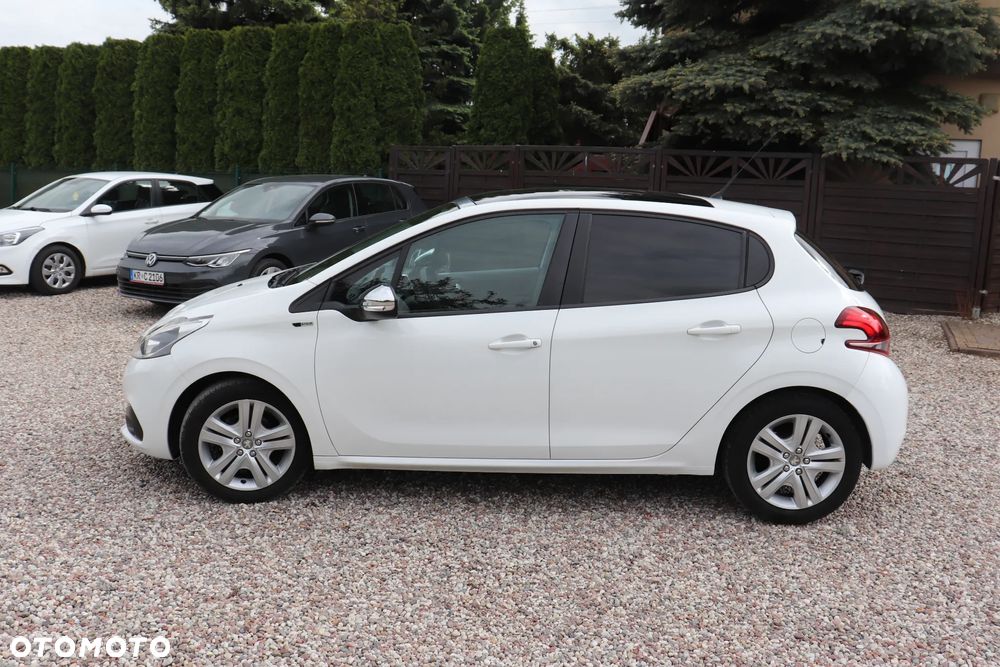 Peugeot 208 82 VTI Allure - 13