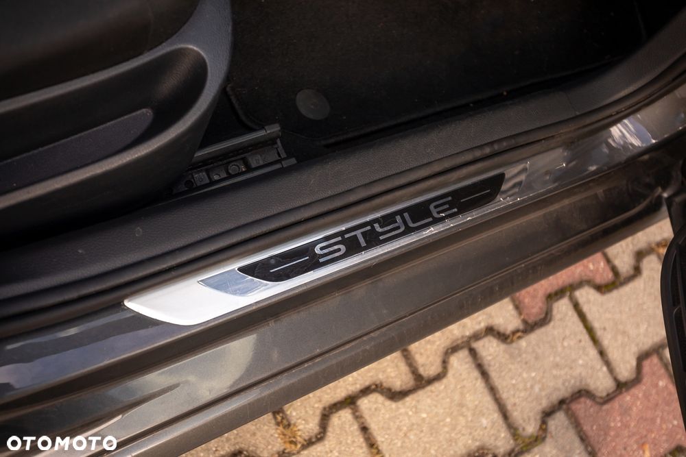Volkswagen Polo - 22
