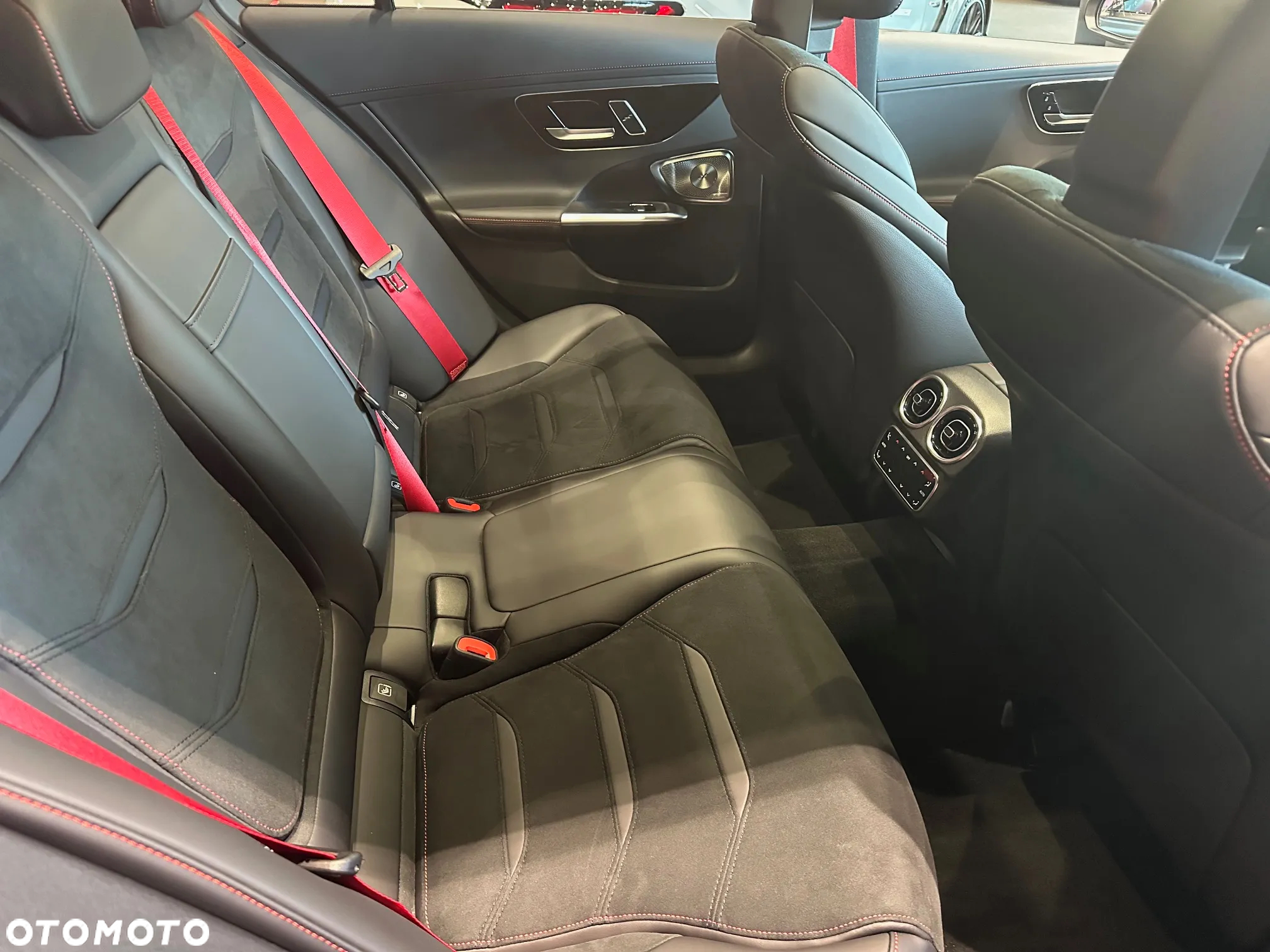 Mercedes-Benz Klasa C AMG 43 mHEV 4-Matic - 7