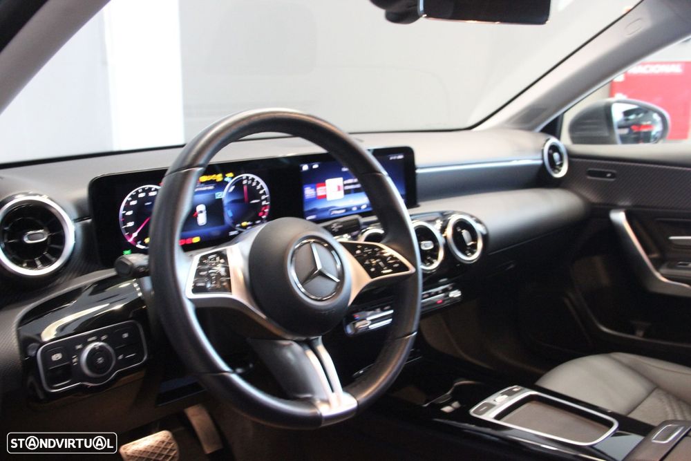 Mercedes-Benz A 250 e Progressive - 10