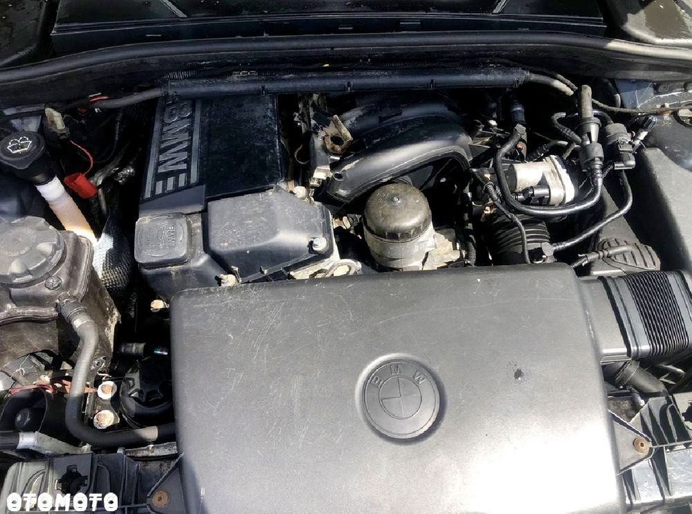 BMW Seria 1 116i - 17