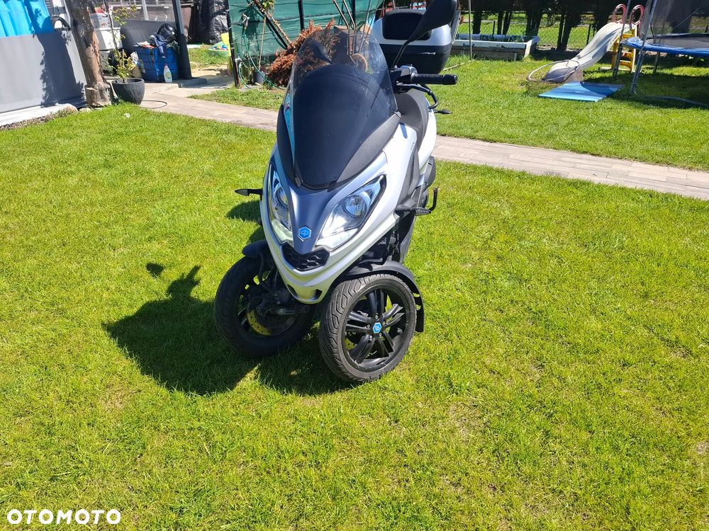 Piaggio MP-3 - 4