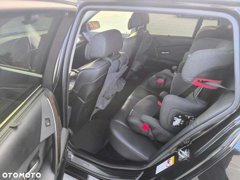 BMW Seria 5 - 13