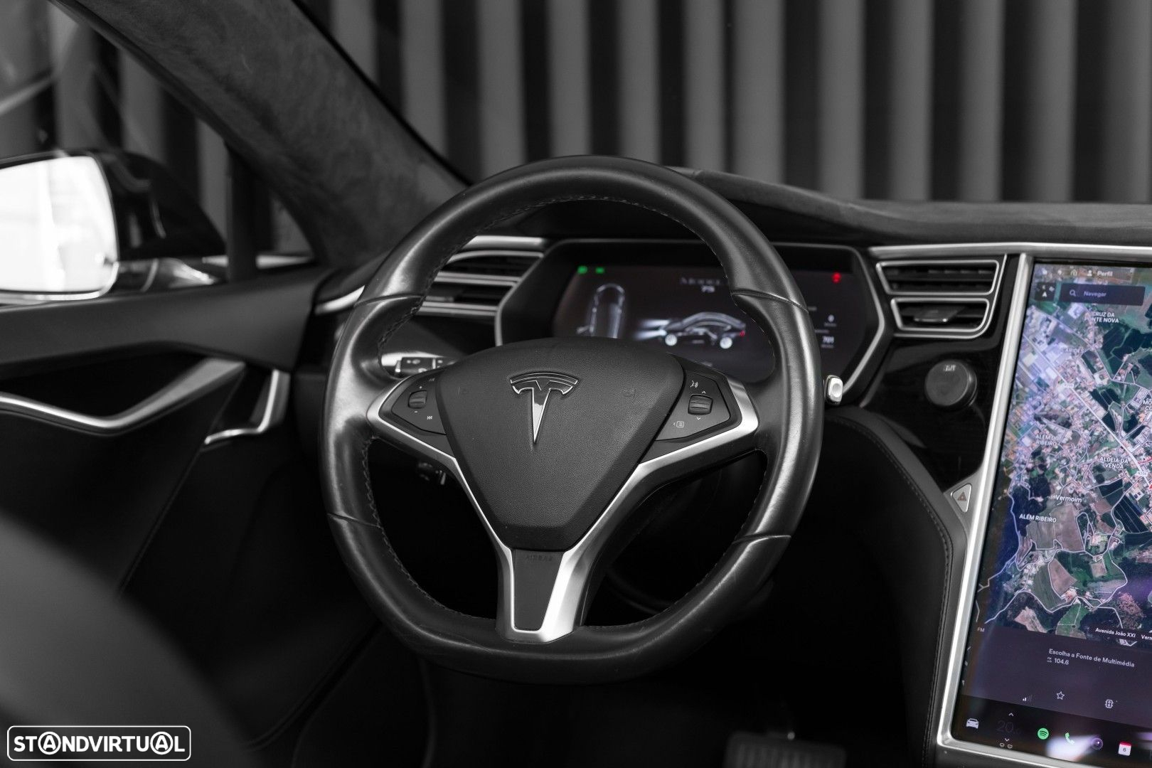 Tesla Model S 75 - 16