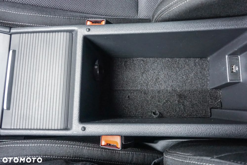 Skoda Superb 1.5 TSI ACT Style DSG - 23