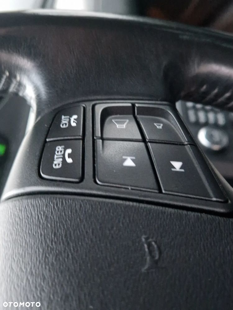 Volvo V70 2.5T Summum - 13