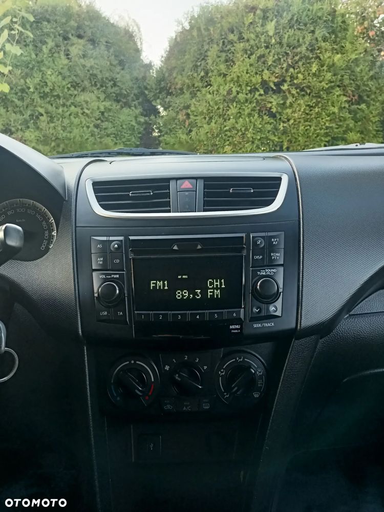 Suzuki Swift - 14