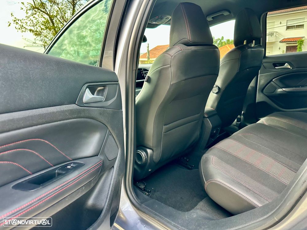 Peugeot 308 SW 1.5 BlueHDi GT EAT8 - 28