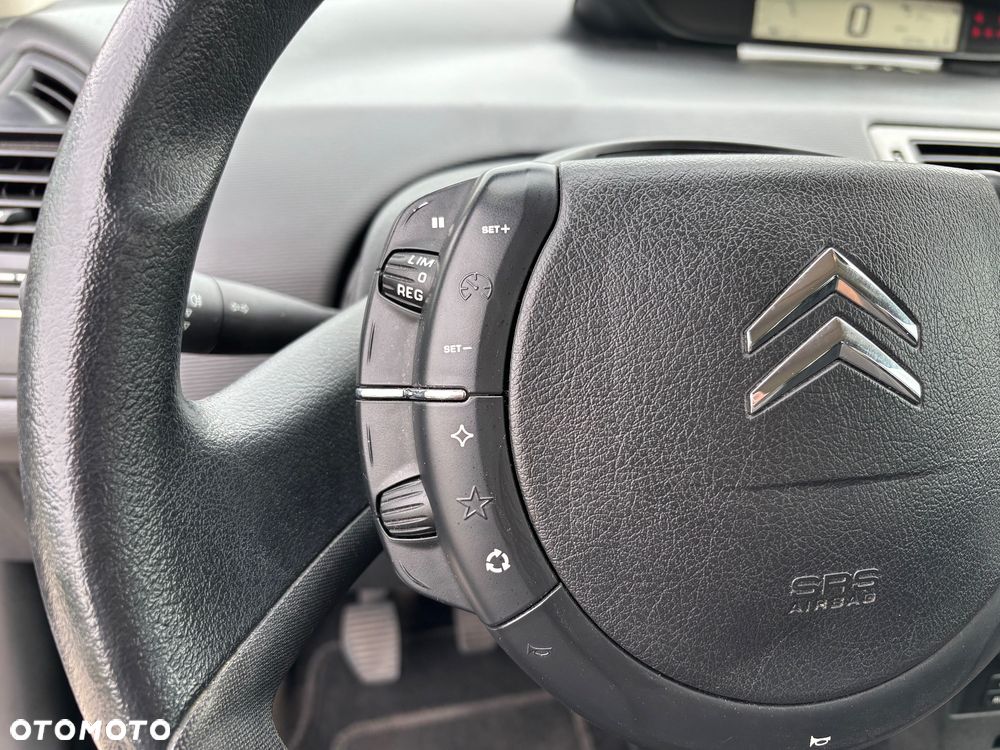 Citroën C4 - 17