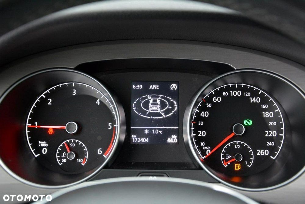 Volkswagen Golf Sportsvan - 26