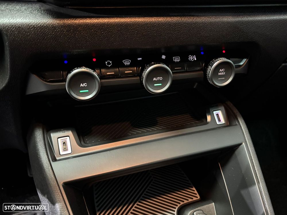 Citroën e-C4 50 kWh Live Pack - 13
