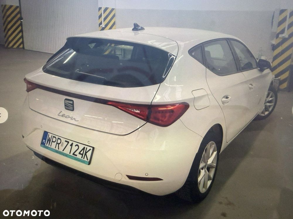 Seat Leon 1.0 eTSI Style DSG - 6