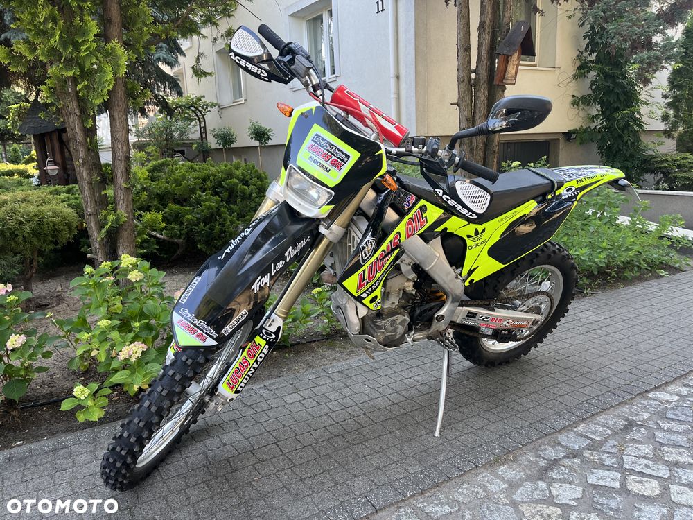 Honda CRF - 9