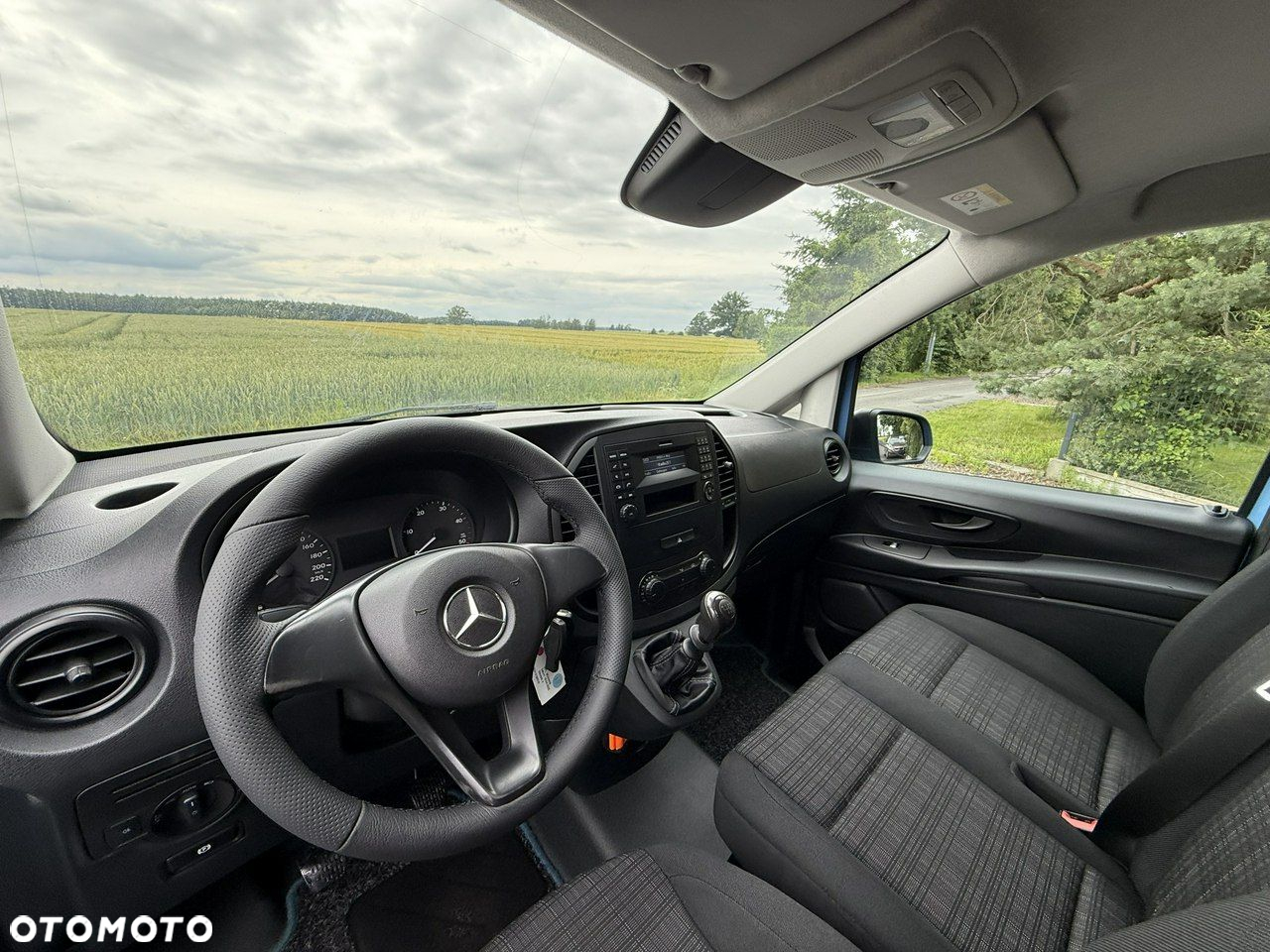 Mercedes-Benz Vito - 15