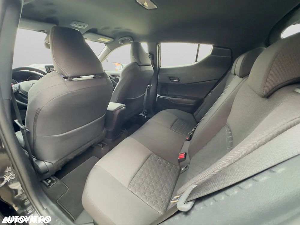 Toyota C-HR 1.8 HSD 122 CP 4x2 CVT Style - 17