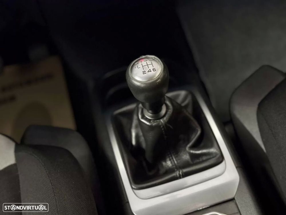 Citroën C4 Picasso 1.6 e-HDi Exclusive - 30