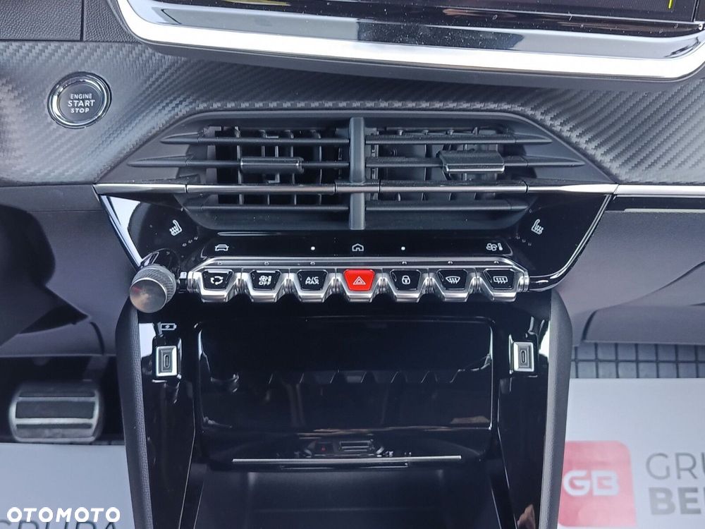 Peugeot 2008 1.2 PureTech GT S&S EAT8 - 30