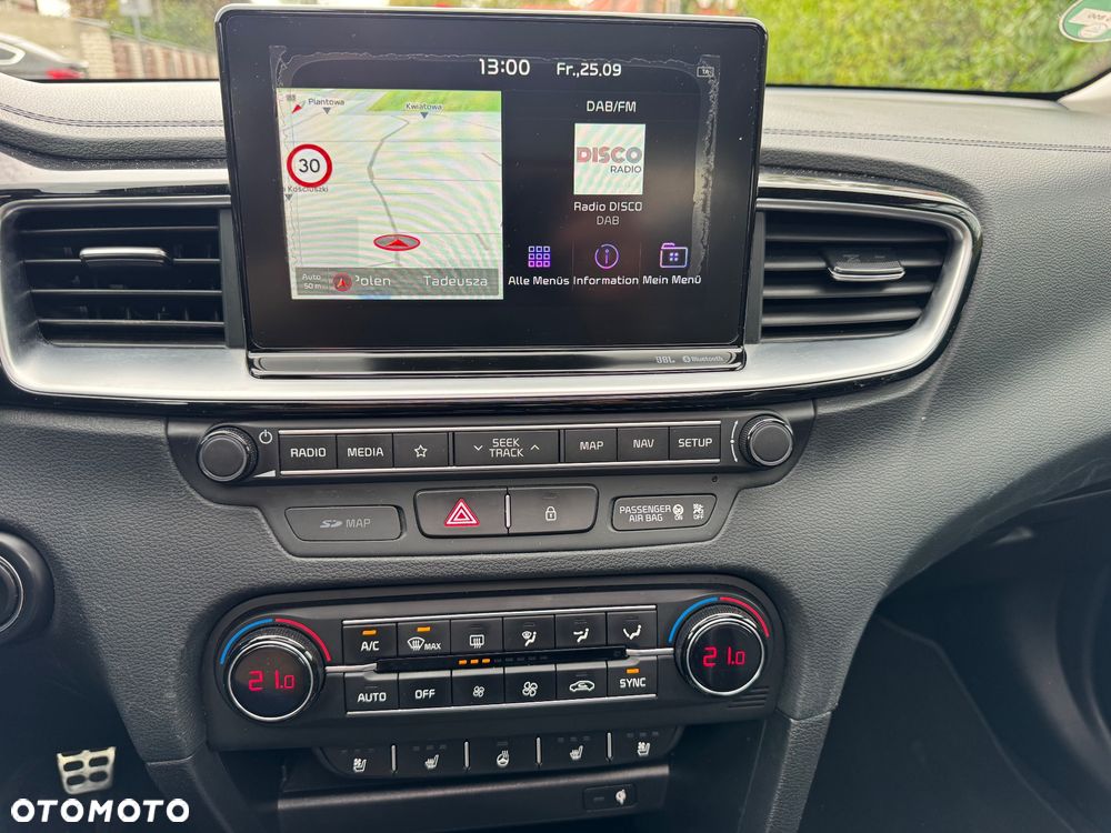 Kia Ceed 1.6 CRDi GT Line - 24