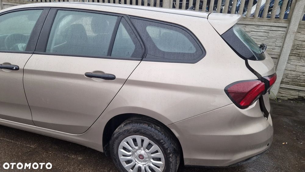 FIAT TIPO II KOMBI BŁOTNIK ĆWIARTKA LEWY TYŁ 722/A - 1