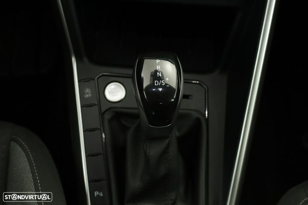 VW Taigo 1.0 TSI Urban DSG - 13